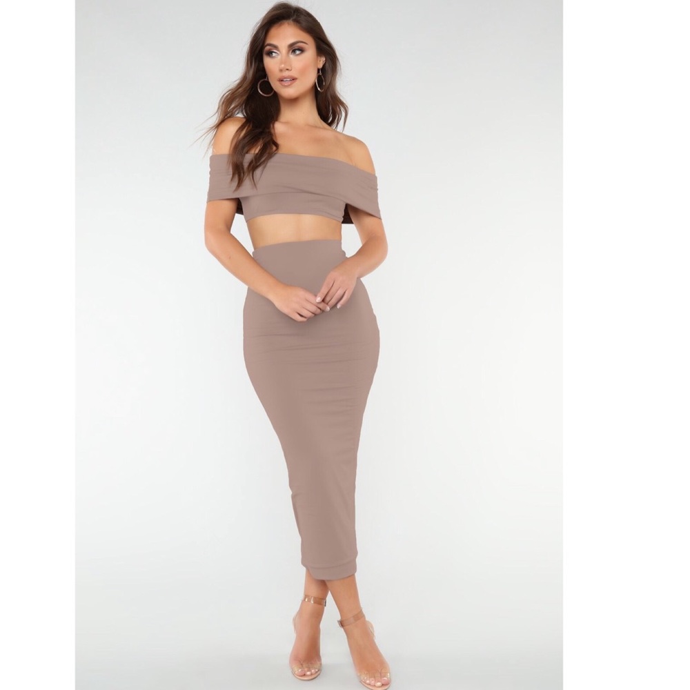 Fashion Nova All White Crop Top Skirt Set
